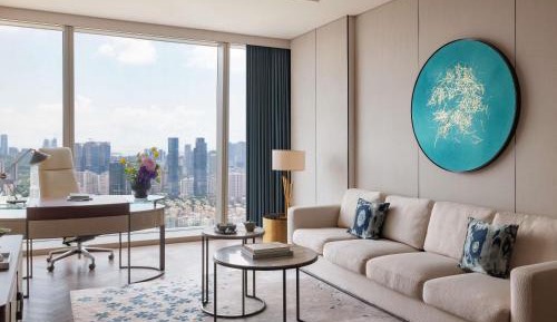 Metropolitan Suite with City View