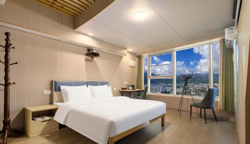 Double Room with Mountain View