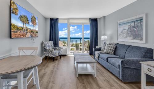 One-Bedroom Apartment with Balcony