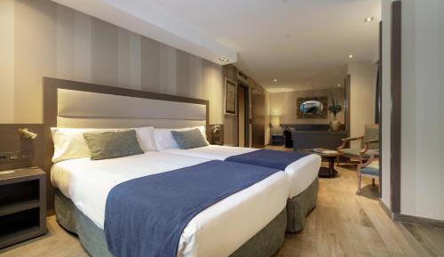 Suite with Balcony