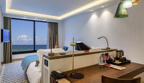 Superior King Room with Sea View