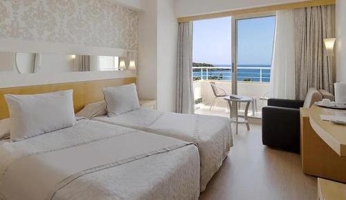 Standard Double or Twin Room with Sea View