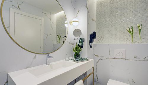 Double or Twin Room with Balcony