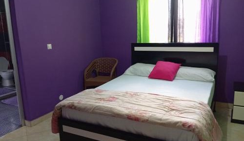 Deluxe Room (1 adult + 1 child)