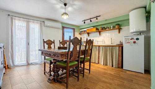 Superior One-Bedroom Apartment with Balcony