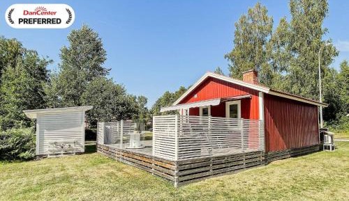 Two-Bedroom Holiday Home