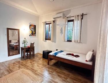 King Room with Pool View