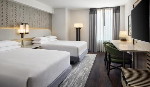 Double Room with Two Double Beds and Accessible Tub