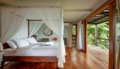 King Room with Lake View