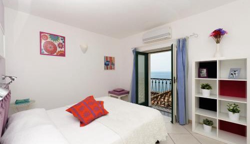 One Bedroom Apartment with Sea View
