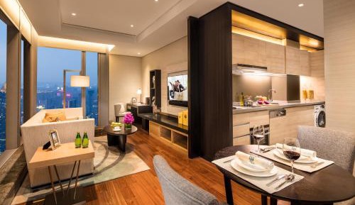 One-Bedroom Deluxe