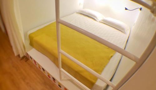 Mixed Dormitory Room