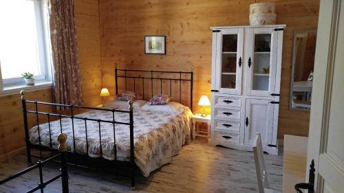 Comfort Triple Room with Shower