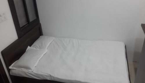 Small Single Room ( Non AC)