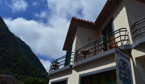 Twin Room with Balcony