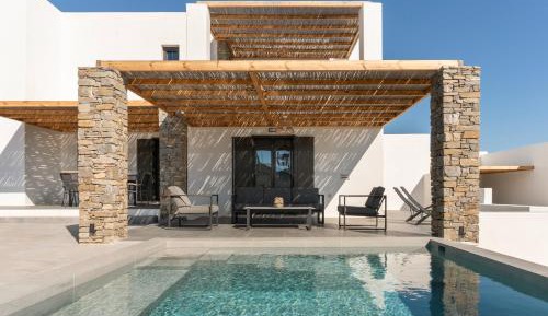 Suite with Private Pool