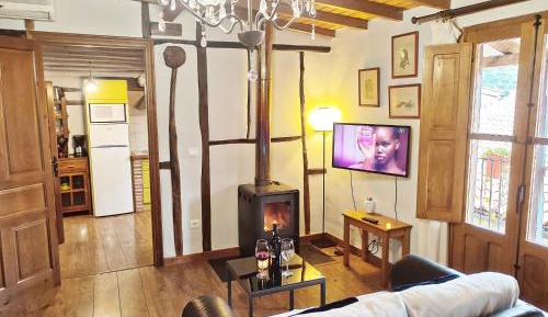 One-Bedroom Apartment (2 Adults)