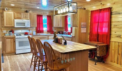 Three-Bedroom Vacation Home 