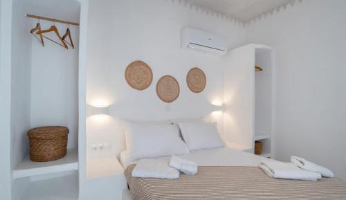 Studio with Sea View