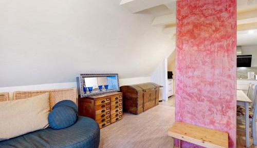 Three-Bedroom Superior Apartment