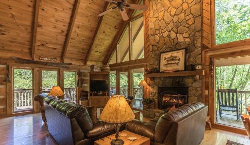 Three-Bedroom Vacation Home 