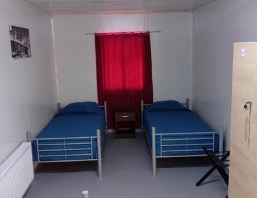 Basic Triple Room with Shared Bathroom