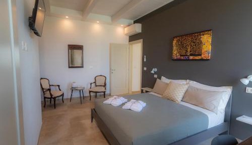 Double Room with Pool View