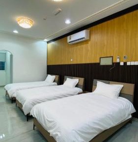 Triple Room with Private Bathroom