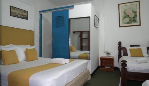 Double Room (1 Adult + 1 Child)