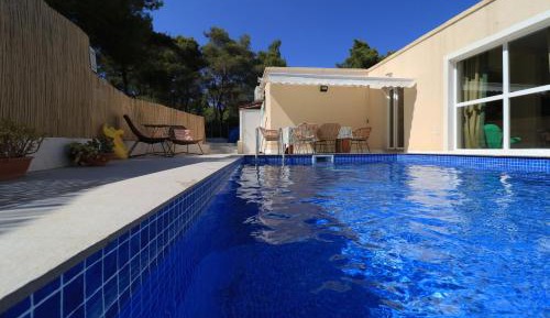 Standard Villa
