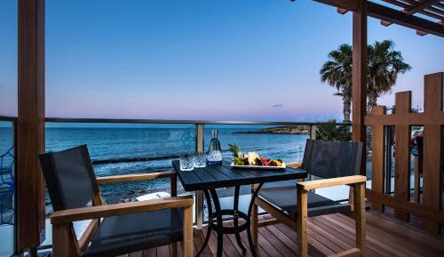 Deluxe Junior Suite - Seafront