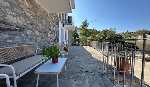 Two-Bedroom Apartment with Sea View