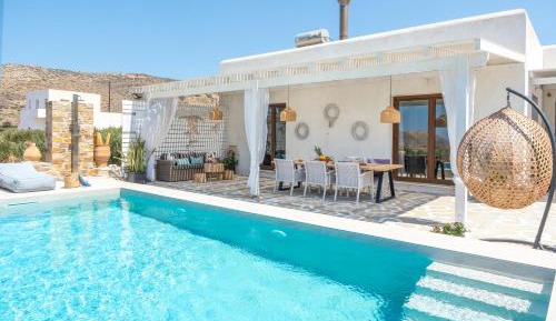 Three-Bedroom Townhouse