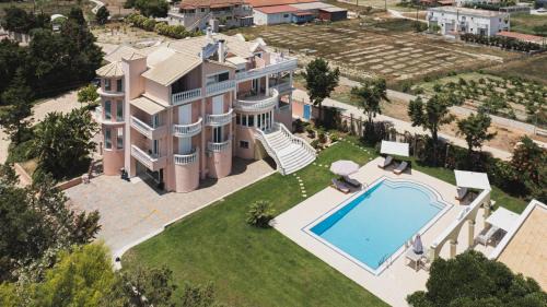 One-Bedroom Villa