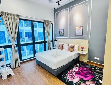 One-Bedroom Apartment with Balcony and City View
