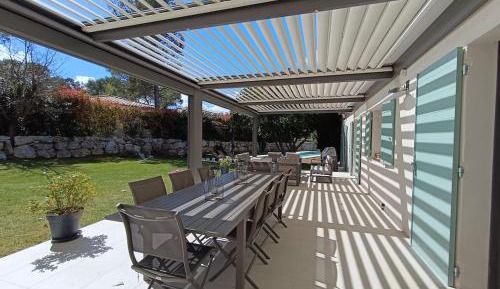One-Bedroom Villa