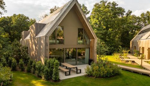 Four-Bedroom Holiday Home