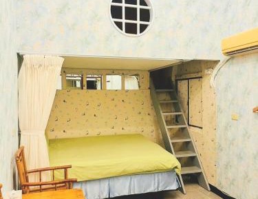 Duplex Quadruple Room