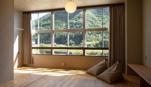 Triple Room with Mountain View