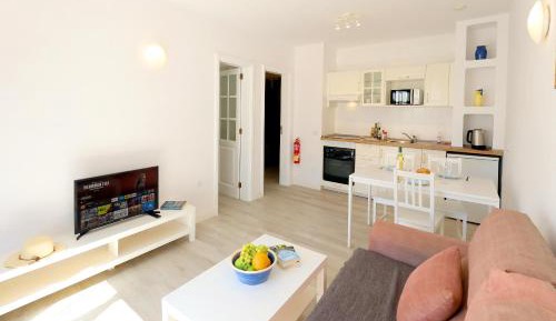 Bungalow (2 Adults)