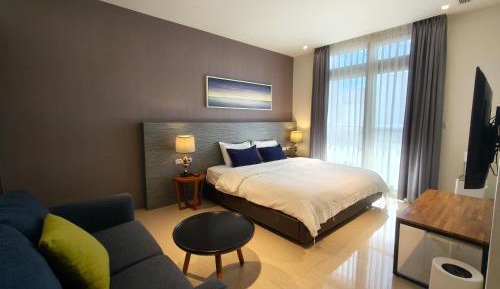 Queen Room with Balcony