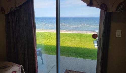 Queen Room with Two Queen Beds and Kitchenette