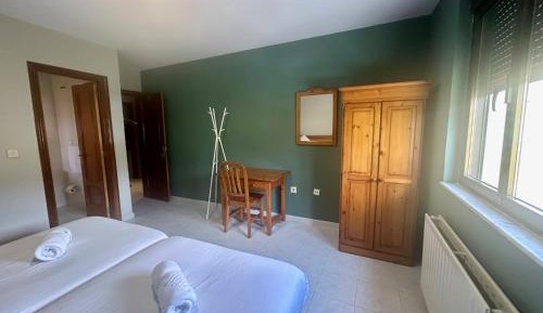 Double Room with Mountain View