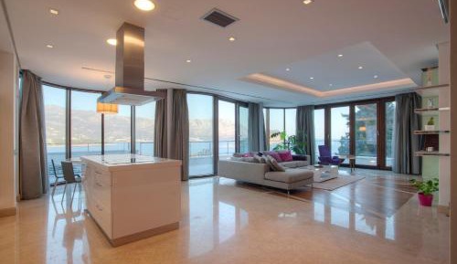 Penthouse Apartment