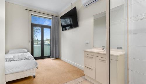 Single Room with Shower