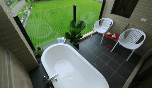 Deluxe Double Room with Bath