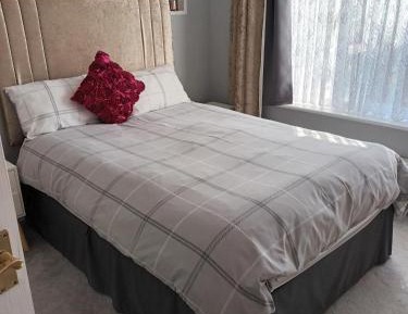 Double Room with Shared Bathroom