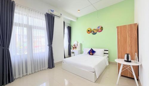 King Room with Balcony