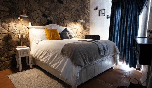 Two-Bedroom Deluxe Apartment