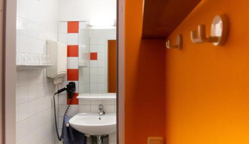 Mixed Dormitory Room